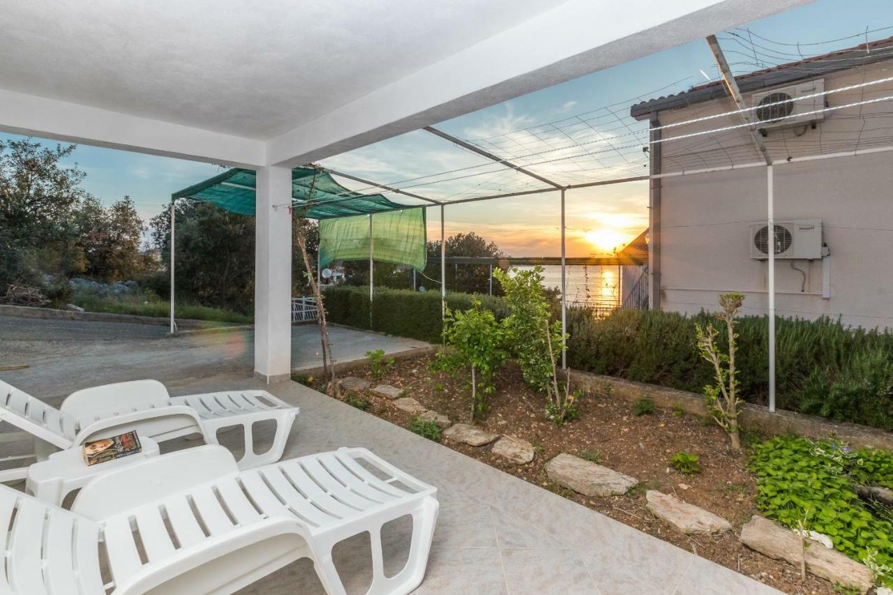 Apartment Ante Ražanj Zewnętrze zdjęcie